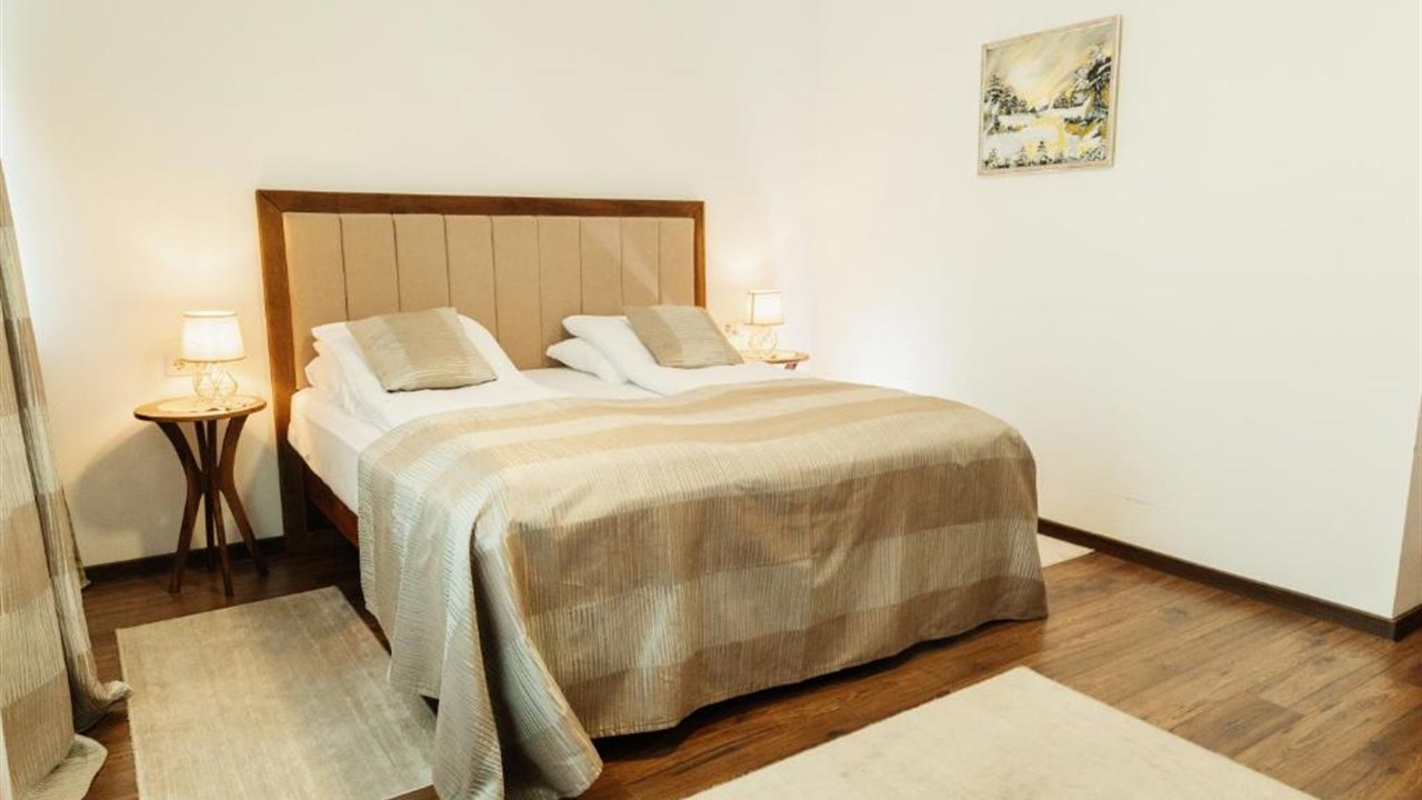 slike/rooms/103/8.jpg